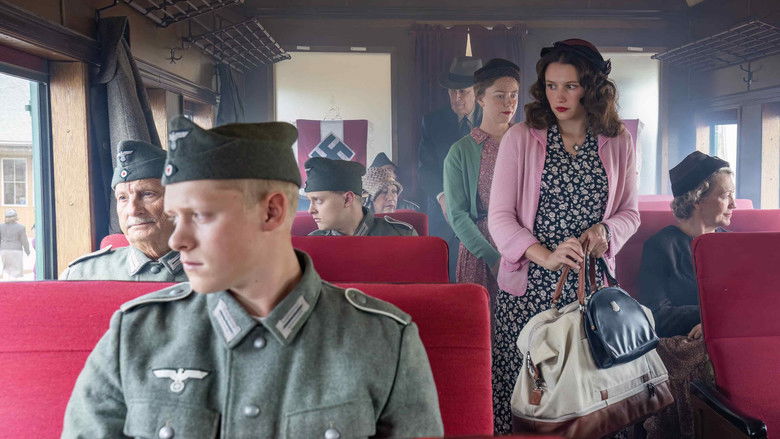 кадр из фильма Побег из Германии