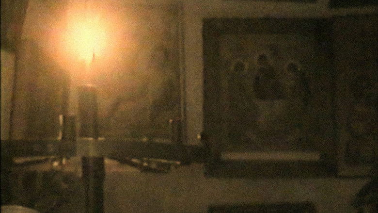 кадр из фильма Червено