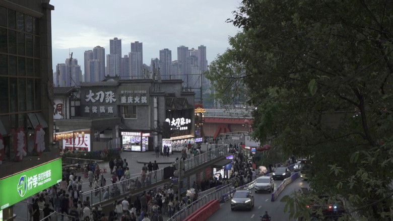 кадр из фильма Χαμένες Γαρδένιες