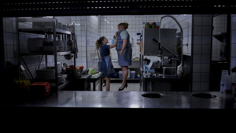 кадр из фильма Фрики: Ты один из нас