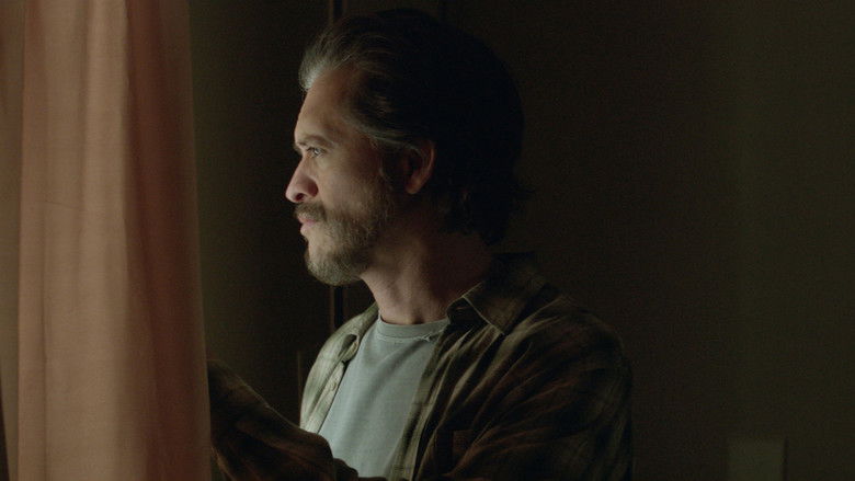 кадр из фильма Бесчестный