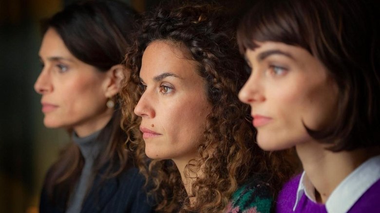 кадр из фильма Убийство в Аркашоне