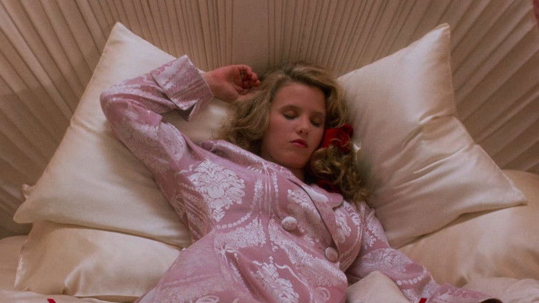 кадр из фильма Маленькая колдунья