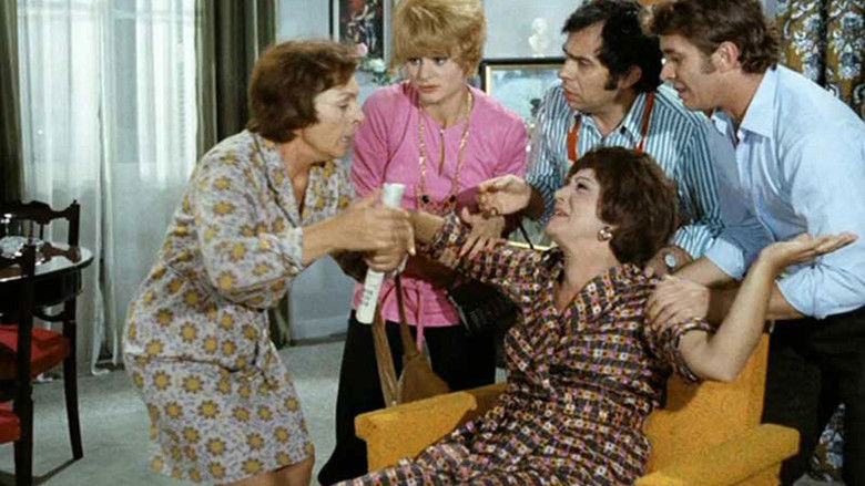 кадр из фильма Μια Ελληνίδα στο Χαρέμι