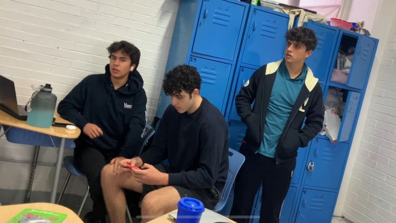 кадр из фильма The School