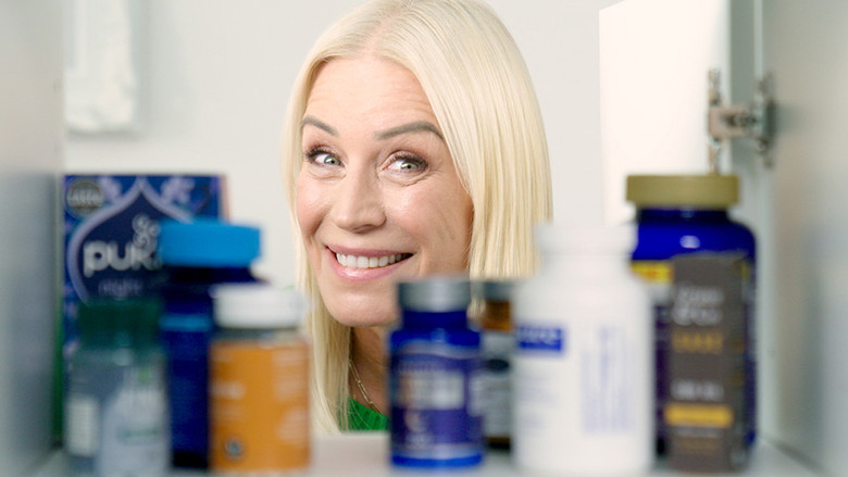 кадр из фильма How to Sleep Better