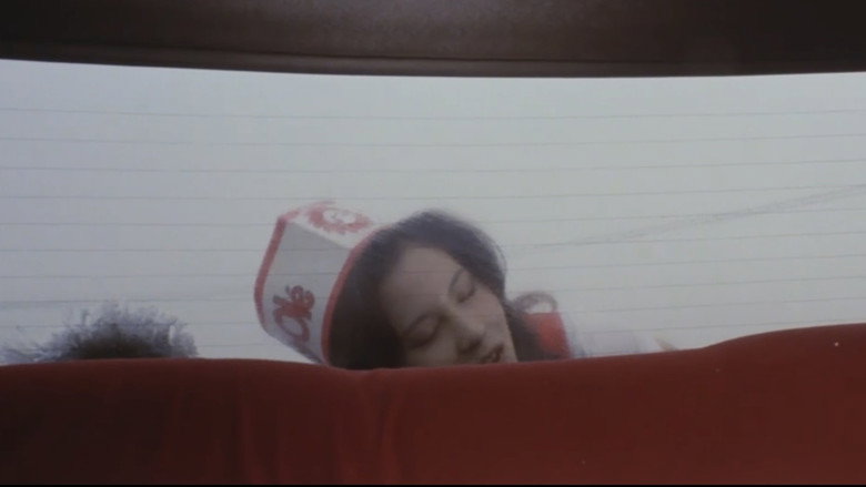 кадр из фильма 後から前から