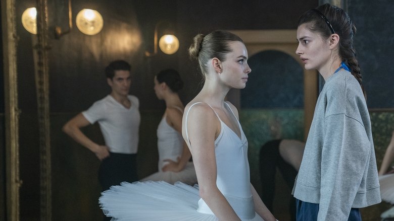 кадр из фильма Райские птицы