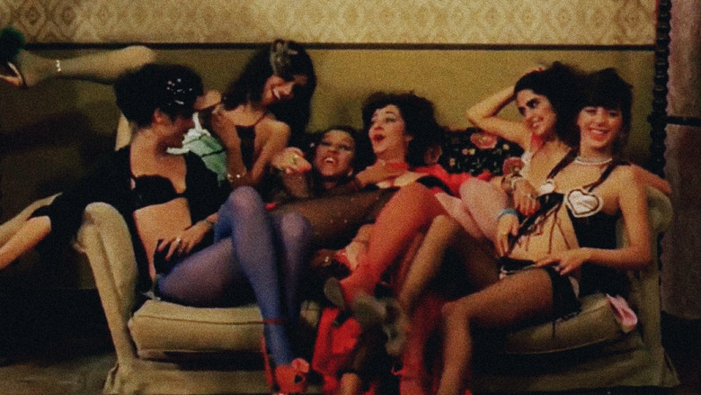 кадр из фильма Os Sete Gatinhos