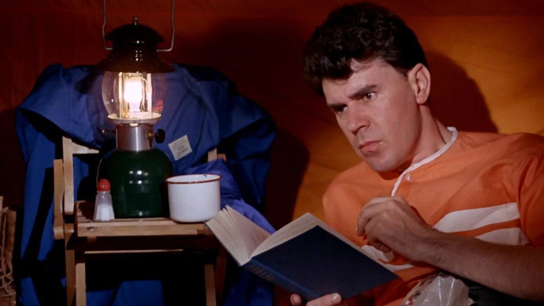 кадр из фильма Le campeur décampe