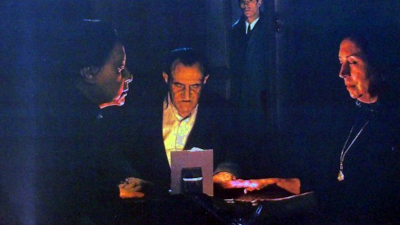 кадр из фильма La casa sin fronteras