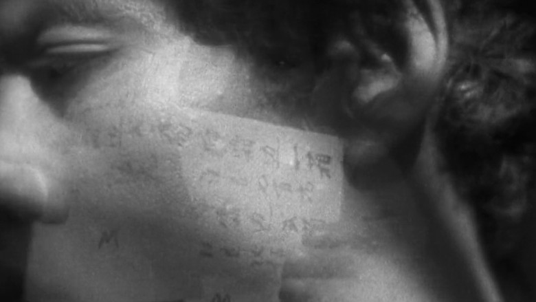 кадр из фильма Табу