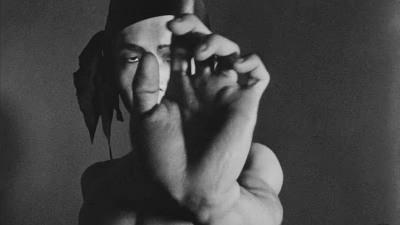 кадр из фильма Meditation on Violence