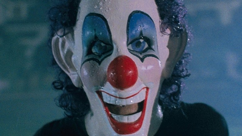 кадр из фильма Из тьмы