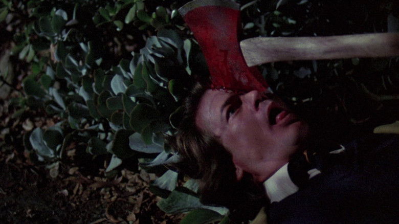 кадр из фильма To All a Goodnight