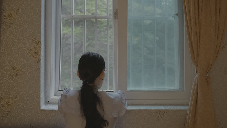 낮에 뜬 달​