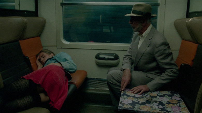 кадр из фильма Улыбка