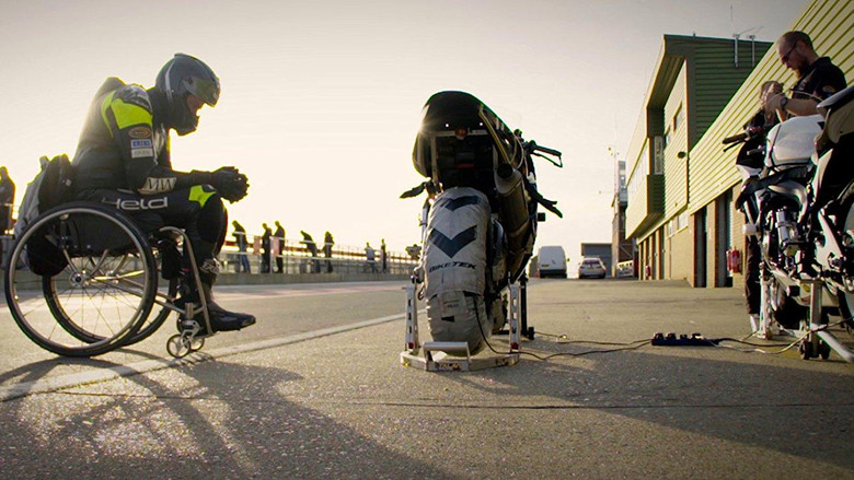 кадр из фильма Dream the Impossible