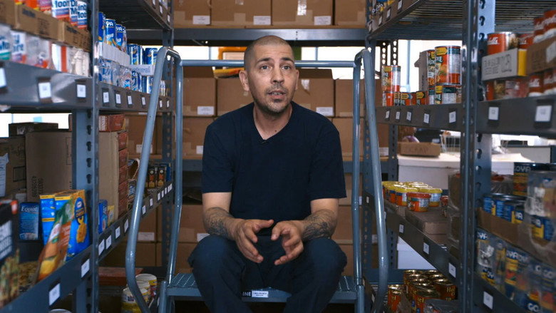 кадр из фильма The Prison in Twelve Landscapes