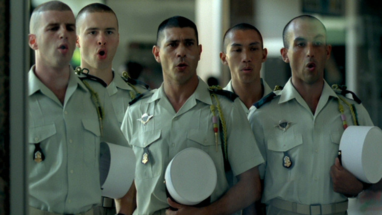 кадр из фильма Хорошая работа