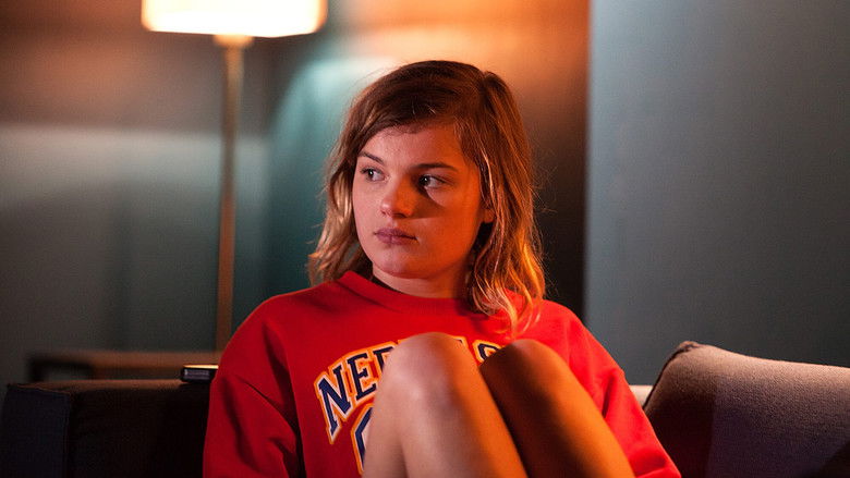 кадр из фильма Netflix & Chill