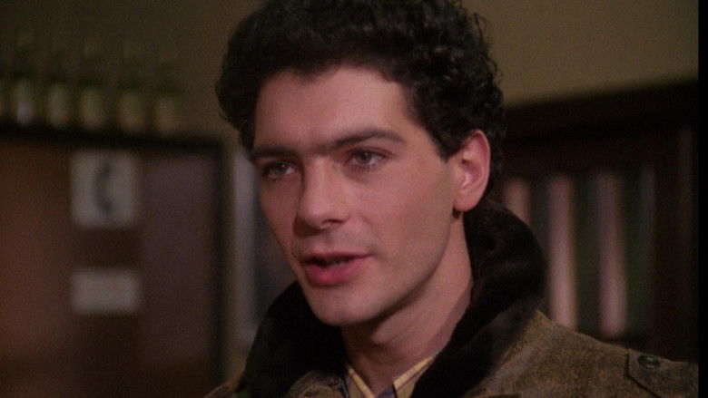 кадр из фильма La casa delle anime erranti