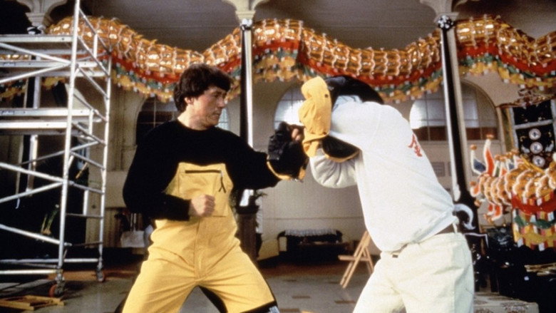 кадр из фильма Первый удар