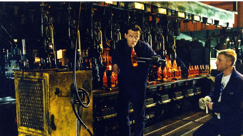 кадр из фильма Trois huit