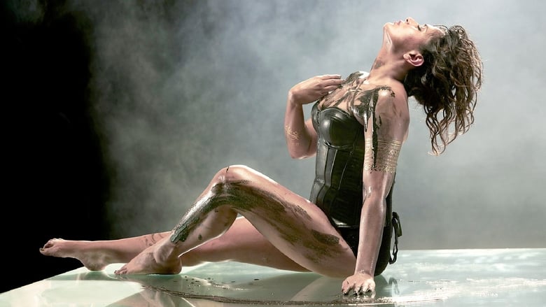 кадр из фильма Cabaret