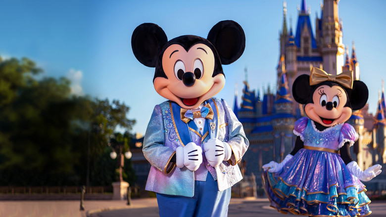 кадр из фильма The Most Magical Story on Earth: 50 Years of Walt Disney World
