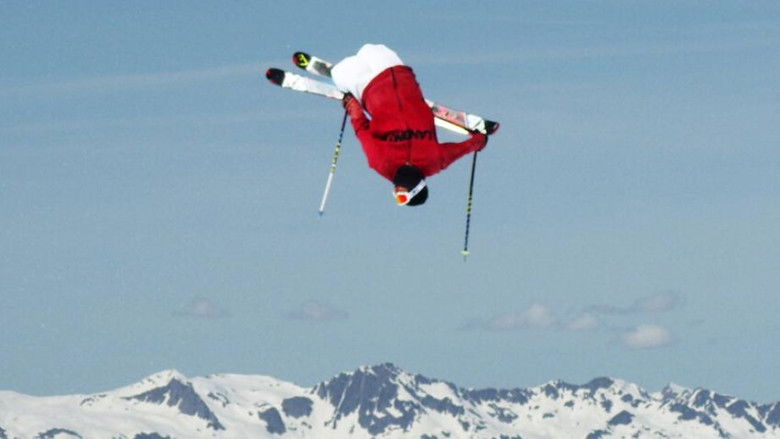 кадр из фильма Hangout