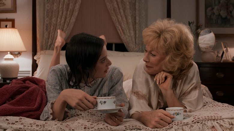 кадр из фильма Язык нежности