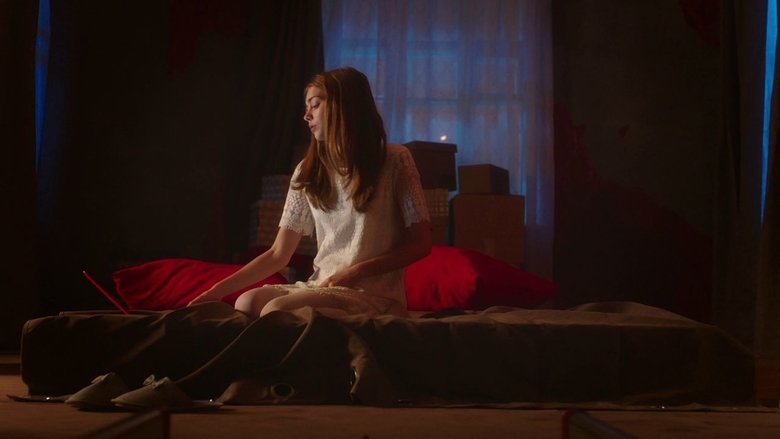 кадр из фильма Девушка с косой