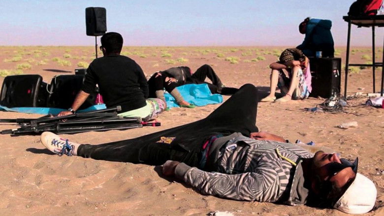 кадр из фильма Рейв в Иране