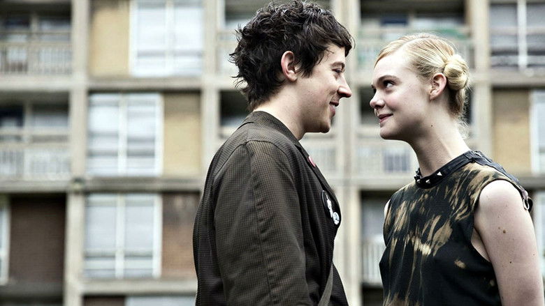 кадр из фильма Как разговаривать с девушками на вечеринках