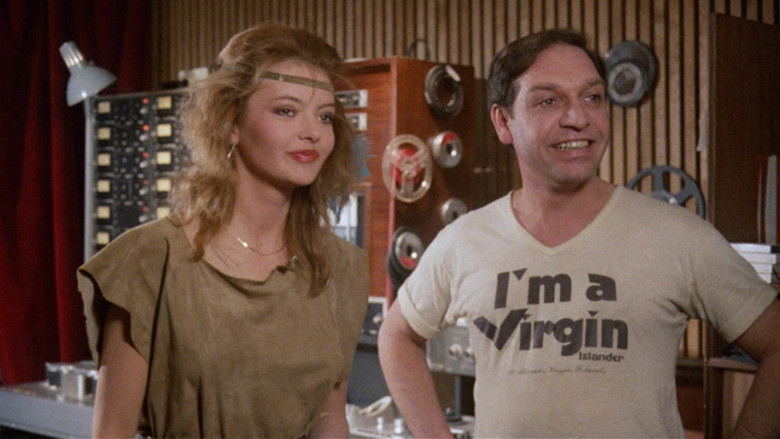 кадр из фильма Los nuevos extraterrestres