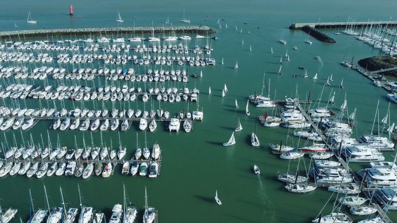 кадр из фильма Un Vent d'Espoirs