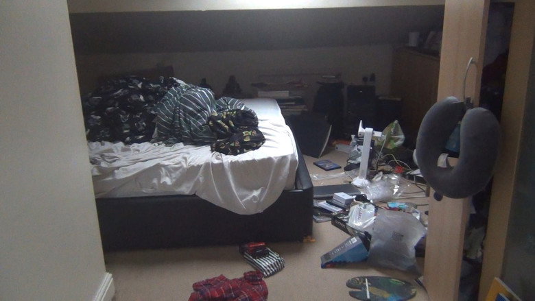 кадр из фильма Room