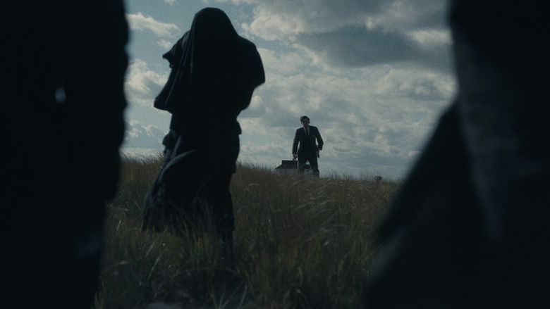 кадр из фильма Шёпот мёртвых