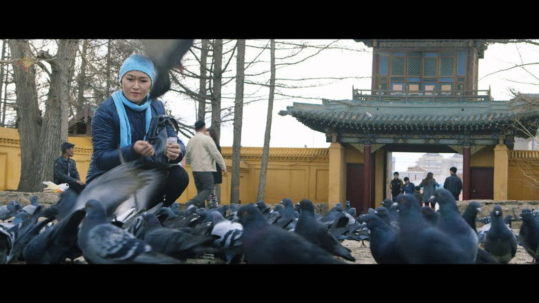 кадр из фильма Улаан пальто