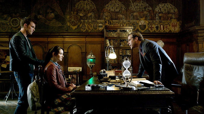 кадр из фильма Таймлесс 3: Изумрудная книга