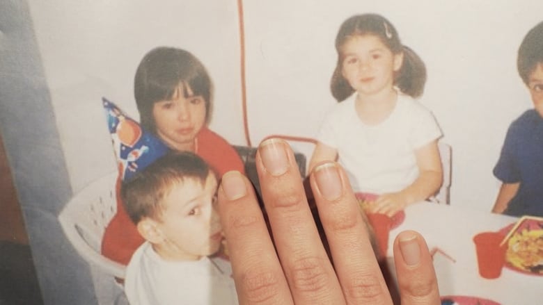 кадр из фильма First Birthday After the Apocalypse