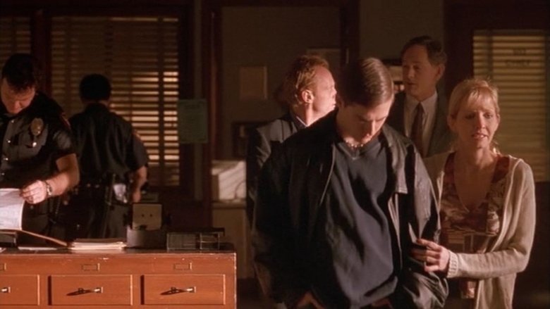 кадр из фильма Когда смолкли выстрелы