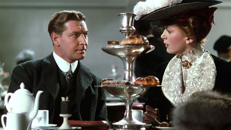 кадр из фильма Жизнь и смерть полковника Блимпа