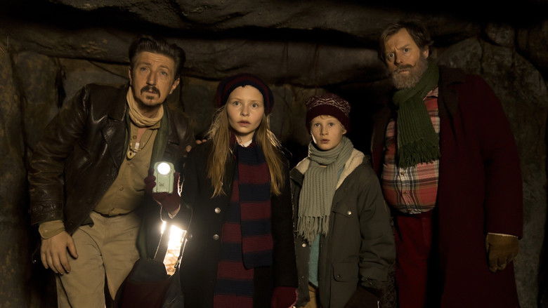 кадр из фильма Все ждут Рождество: Люси против Крампуса