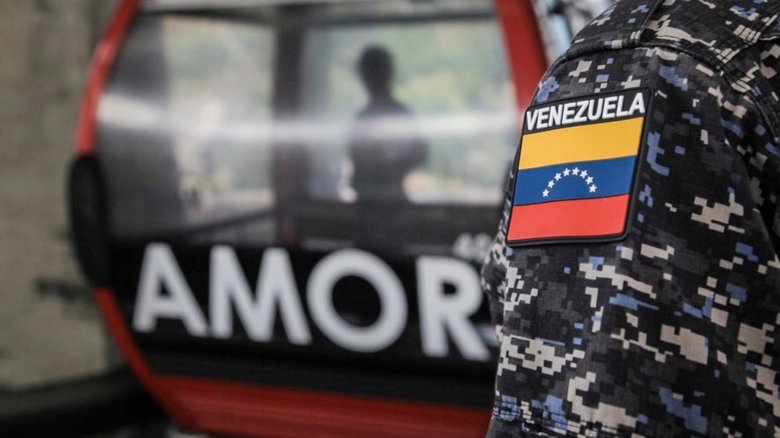 кадр из фильма Make the Economy Scream