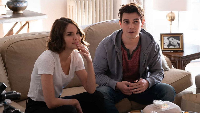 кадр из фильма Наше последнее лето