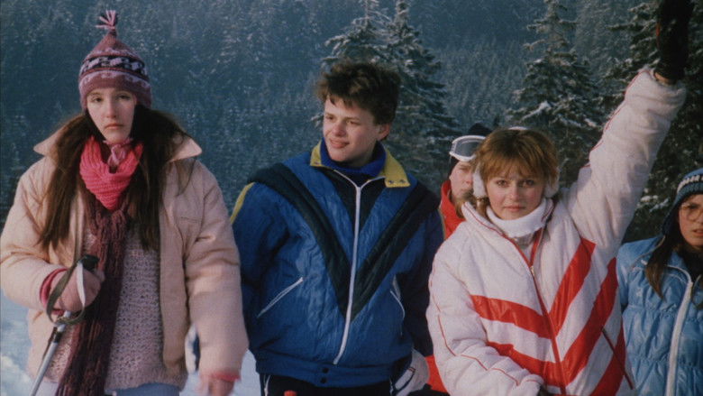 кадр из фильма Турбаза «Волчья»