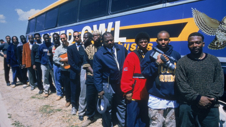 кадр из фильма Садись в автобус