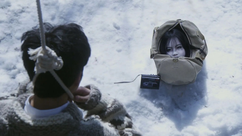 кадр из фильма Проклятие: Старуха в белом